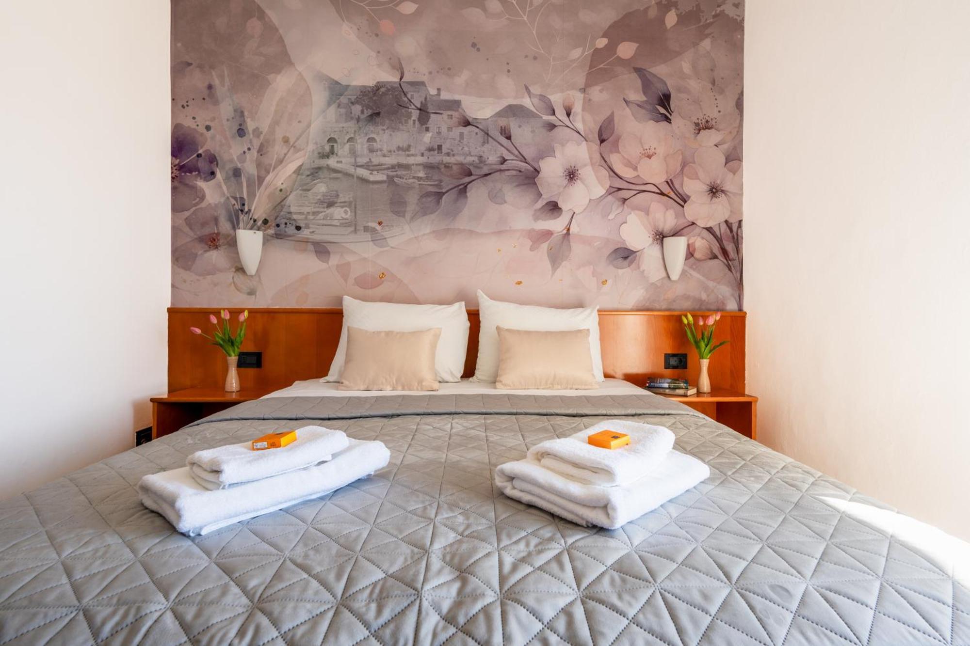 Newly Renovated Hotel Kastil Bol Oda fotoğraf