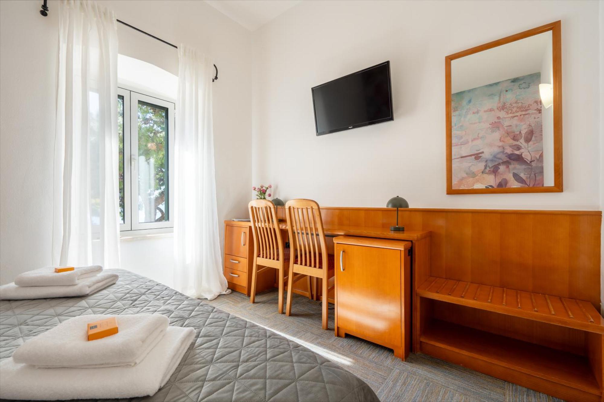 Newly Renovated Hotel Kastil Bol Oda fotoğraf
