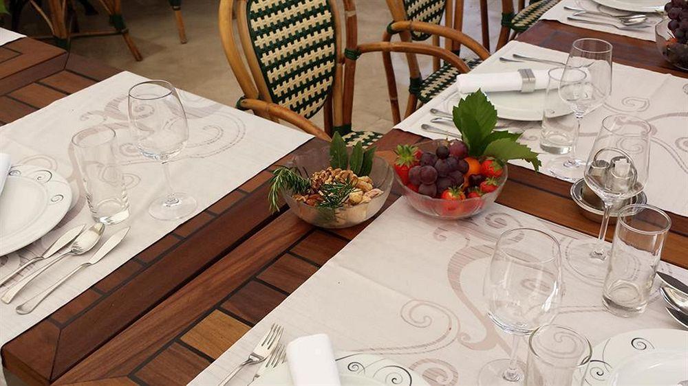 Newly Renovated Hotel Kastil Bol Dış mekan fotoğraf